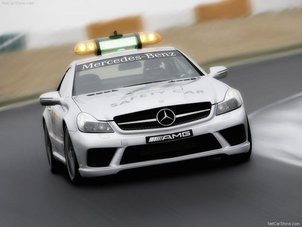 SL-63-AMG Formel 1 Safety Car - 