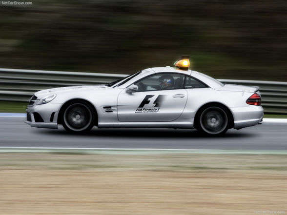 SL-63-AMG Formel 1 Safety Car - 