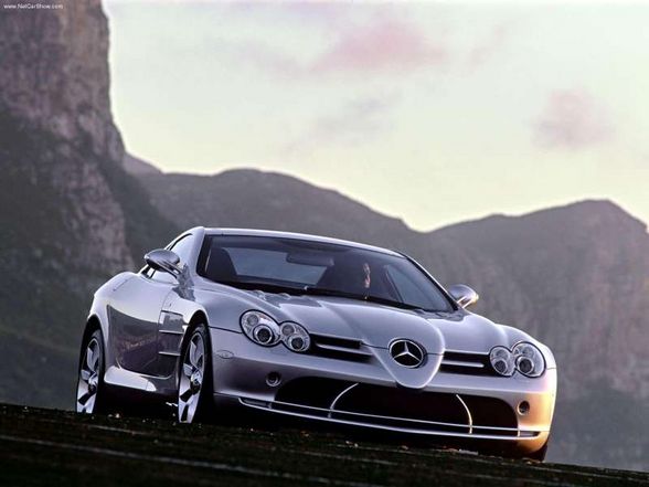 SLR-McLaren Mercedes W199 First Edition - 