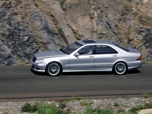 S-63-AMG W220 - 