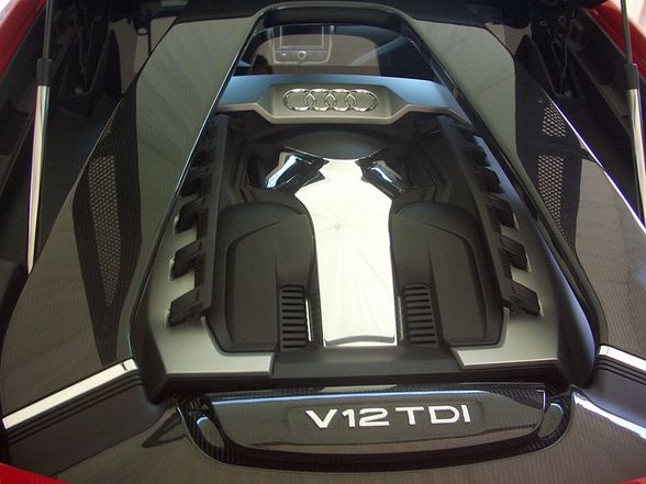 R8 V12 TDI - 