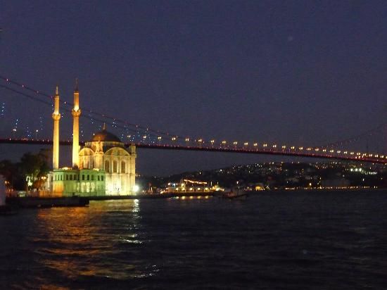 ISTANBUL - 