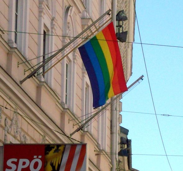 Regenbogenflagge in Linz - 