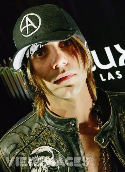 Dea Criss Angel - 