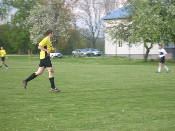 FC-Hinzenbach-AC Wörth 26.04.2008 - 