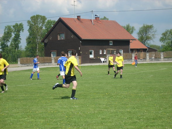 FC-Hinzenbach-FC-Nibelungen 04.05.2008 - 