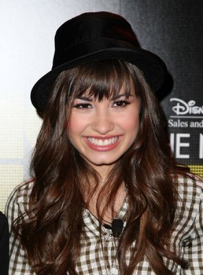 DeMi lOvaTo - 