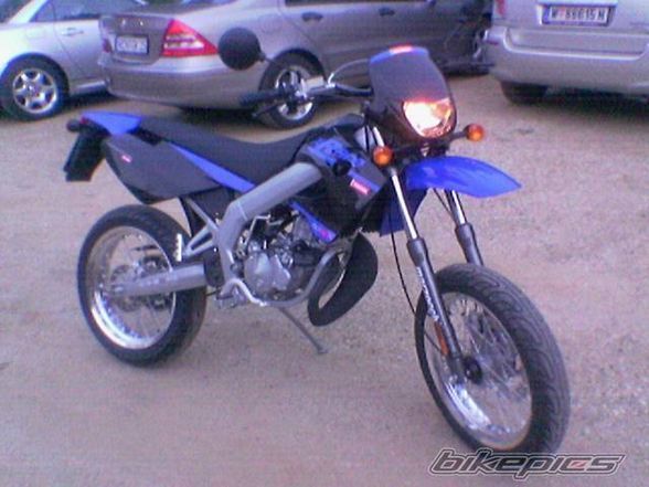 Motor Bike - 