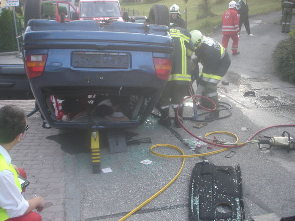 Übung5 Juni 2009 schwerer Vu in Poneggen - 