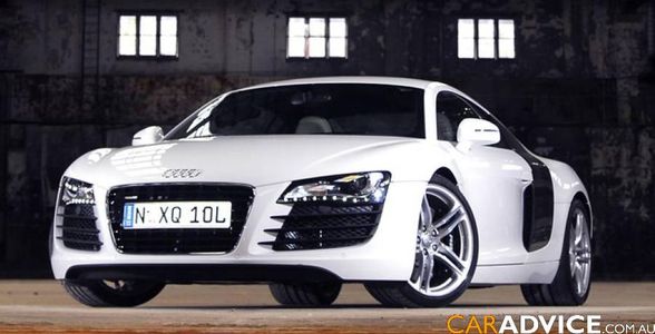 Audi R8 - 