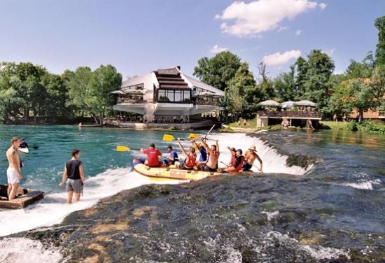 BIHAC....ovo je moj grad....tu sam... - 