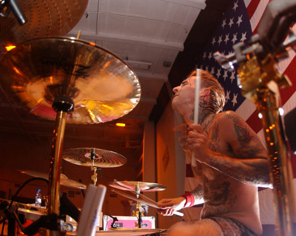 Travis Landon Barker - 