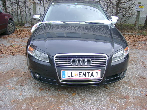 AUDI A4 - 