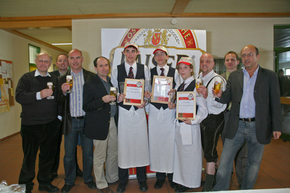 Kaiser Bier Zapf Cup - 