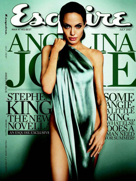 Angelina Jolie - 