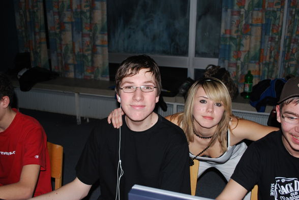 LAN2009 - 