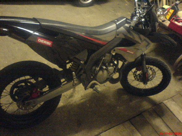 ~In Sacha sei Sauga(Derbi Xtrem SM 50)~ - 