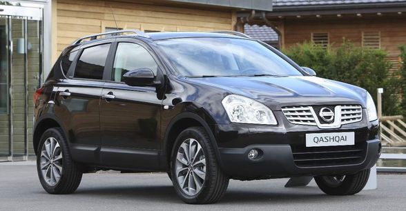 Nissan Qashqai - 