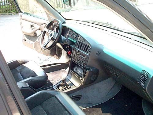 Peugeot 405 T16 - 