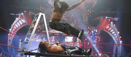 Jeff Hardy vs.Matt Hardy - 