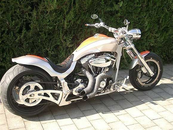 HARLEY DAVIDSON - 