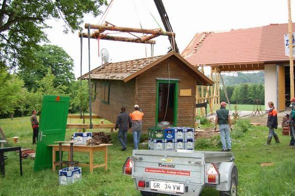 Stammtischhütte versetzen am 17.05.08 - 