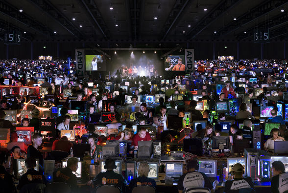 LAN PARTY - 