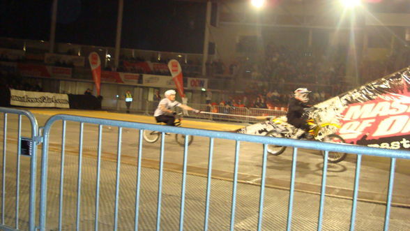 fmX - 