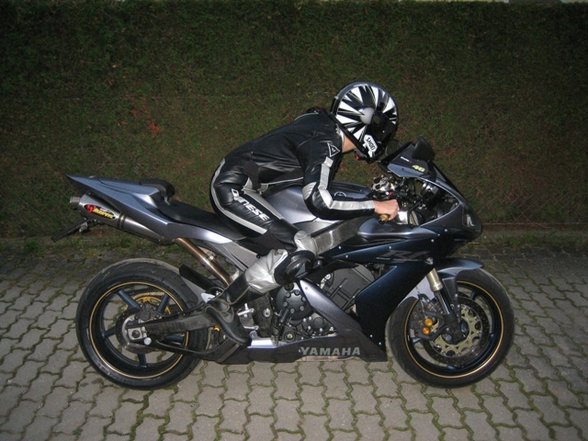 SuperDuke R - 