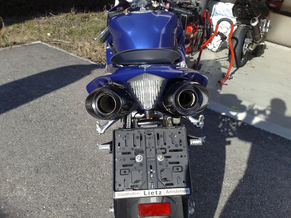 Yamaha R1 RN19 *neu* - 