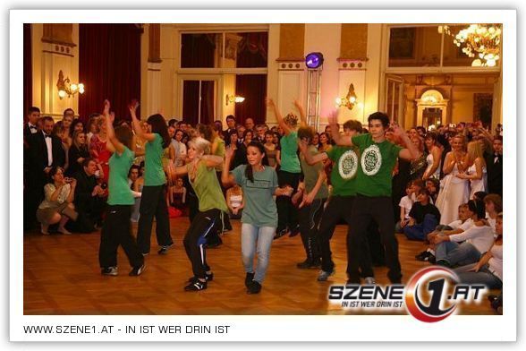 Der Ball!!! - 