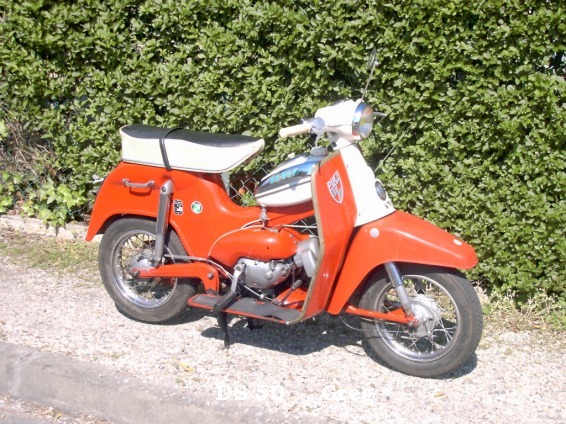 Traum Mopeds - 