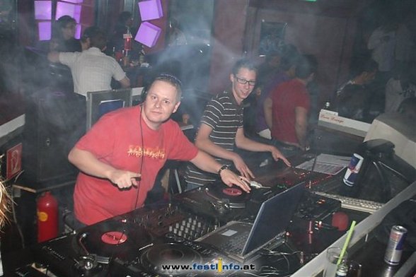 Dj_Sonic At LavaLounge And Also At Home - 