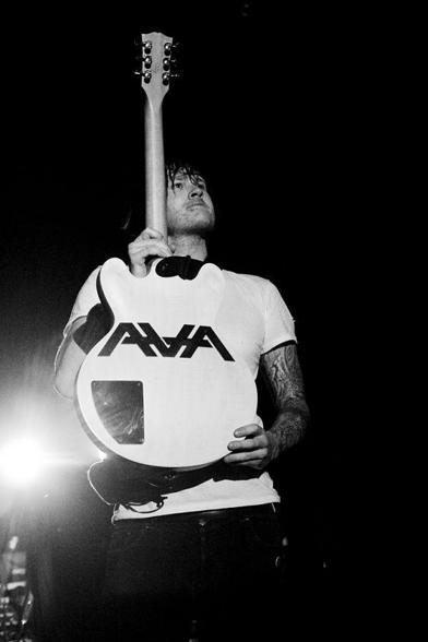 Tom DeLonge - 