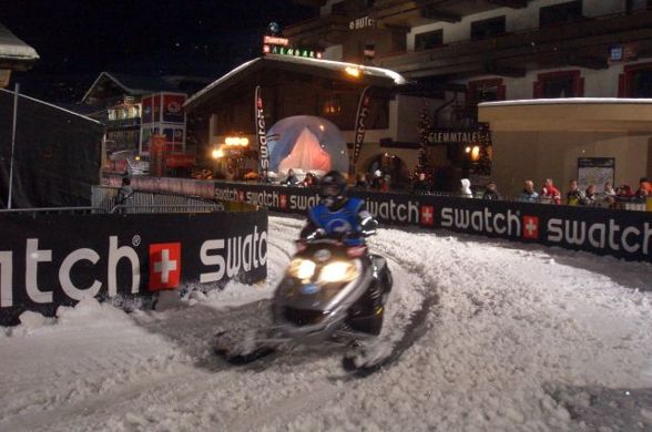 Snow Mobile Rennen 07  - 