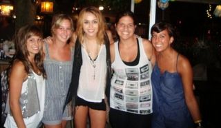 Miley & Fans - 