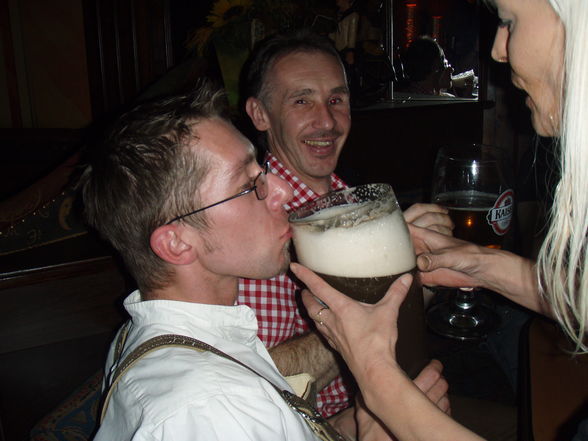 LEDERHOSENPARTY - 