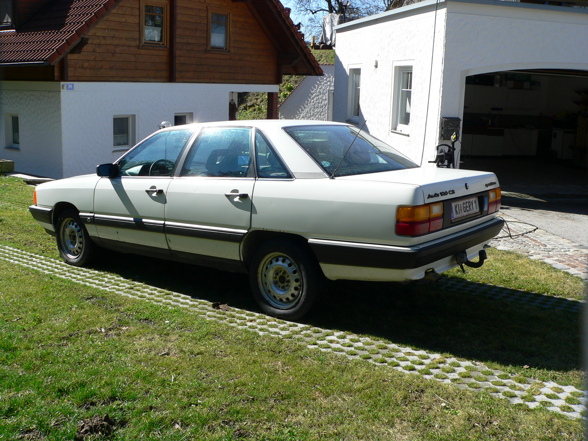 Audi 100 CS - 