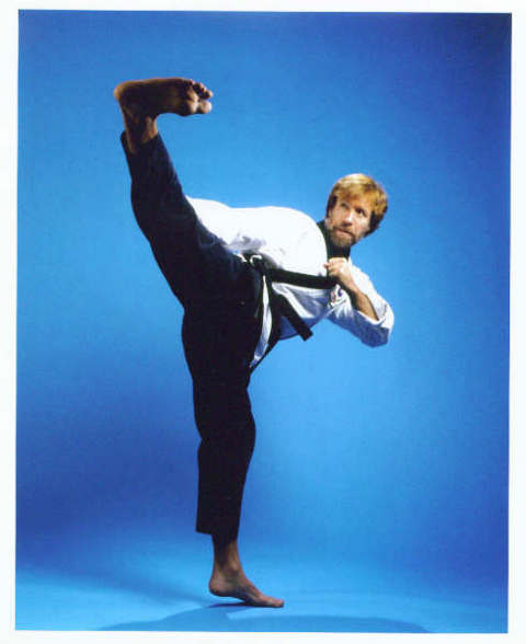 Chuck Norris stand Modell für das Marsup - 