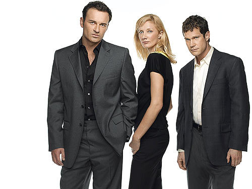 Julian McMahon,Dylan Walsh, Joely Rich. - 