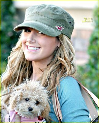 ♥ Ashley & her dogs. - 