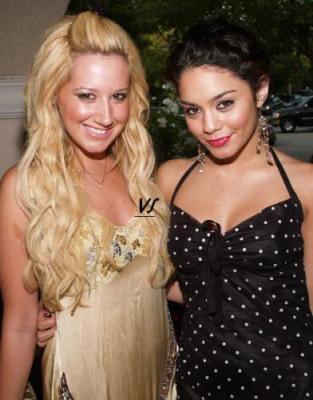 ♥ Ashley & Vanessa. - 