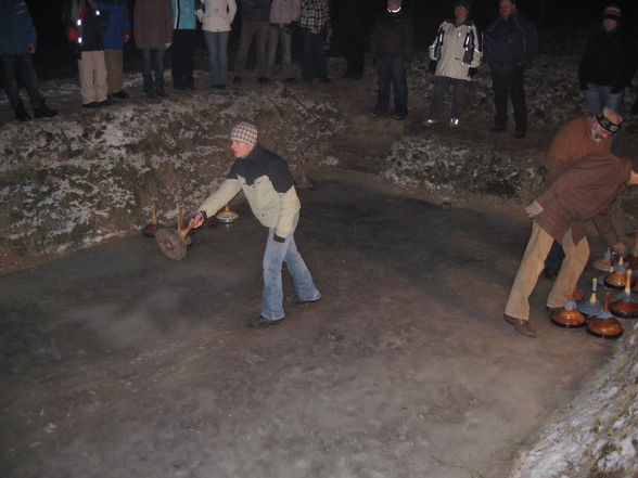 Eisstockschiessen - 