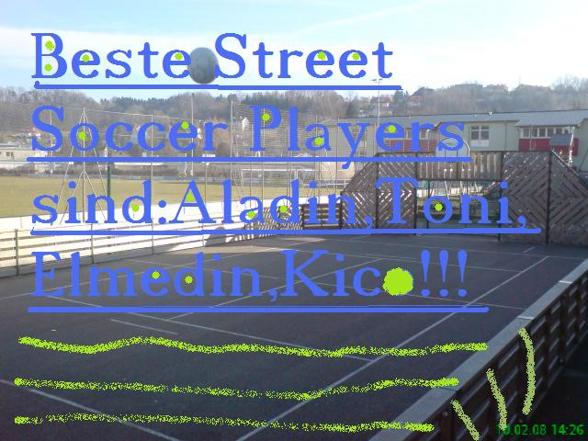 Street Soccer Players - 