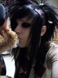 cuTe_eMo_baRbie