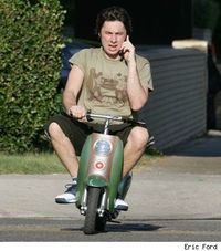 DeLonge28