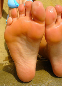 Feet-Lover18