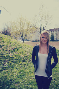 Userfoto von tinamarvellous-