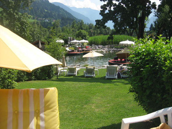 ZeLL Am ZiLLeR !!! UrLaUb !!!! =)) - 