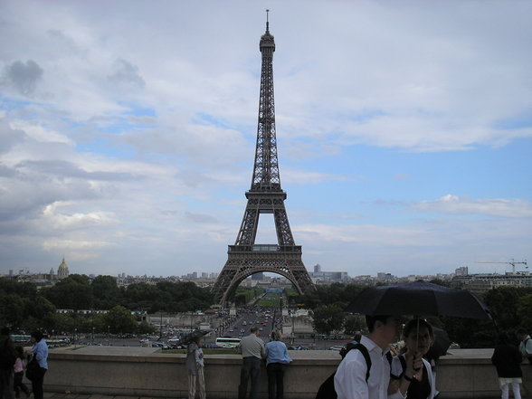 PARIS - 